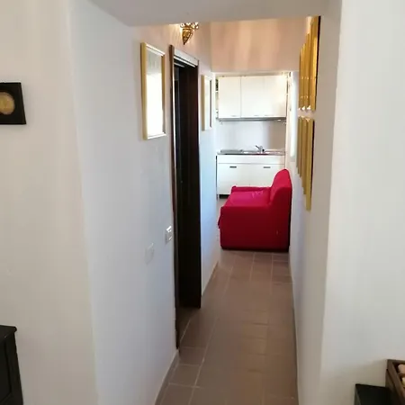 La Maisonette *